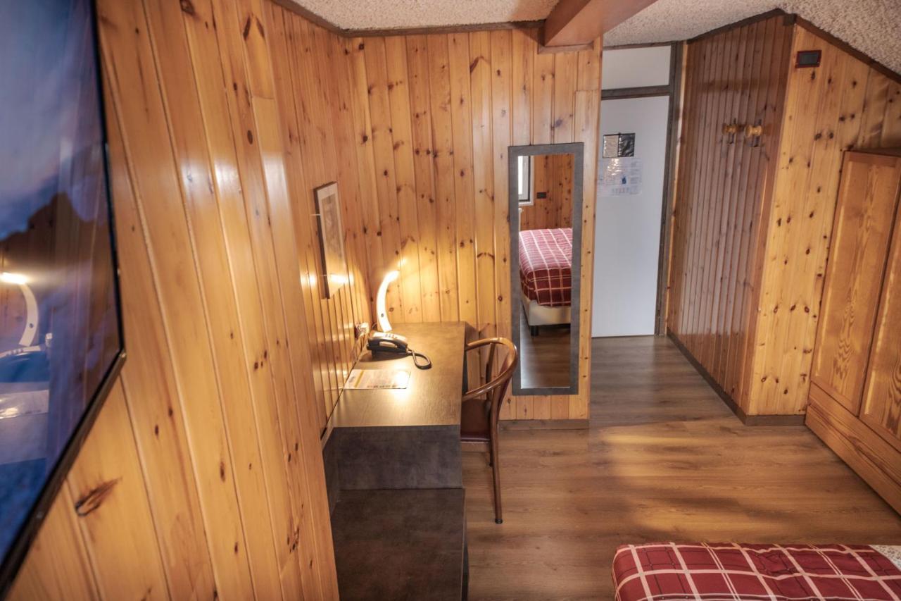 Albergo Quarto Pirovano ปัสโซ สเตลวิโอ ภายนอก รูปภาพ