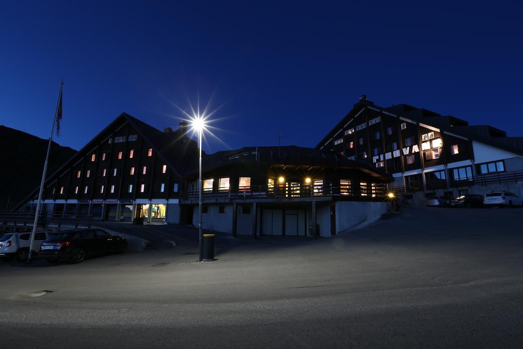 Albergo Quarto Pirovano ปัสโซ สเตลวิโอ ภายนอก รูปภาพ