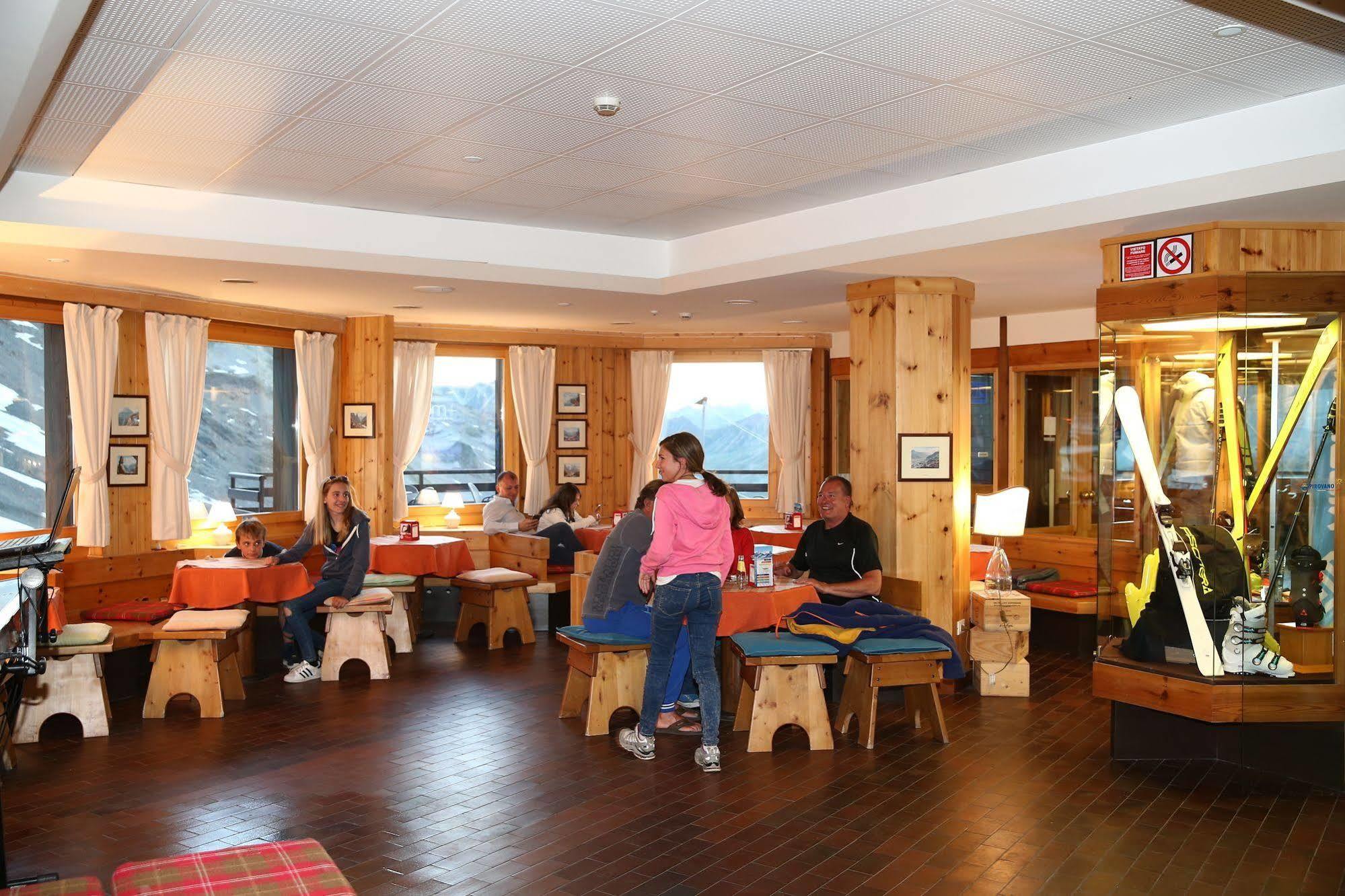Albergo Quarto Pirovano ปัสโซ สเตลวิโอ ภายนอก รูปภาพ